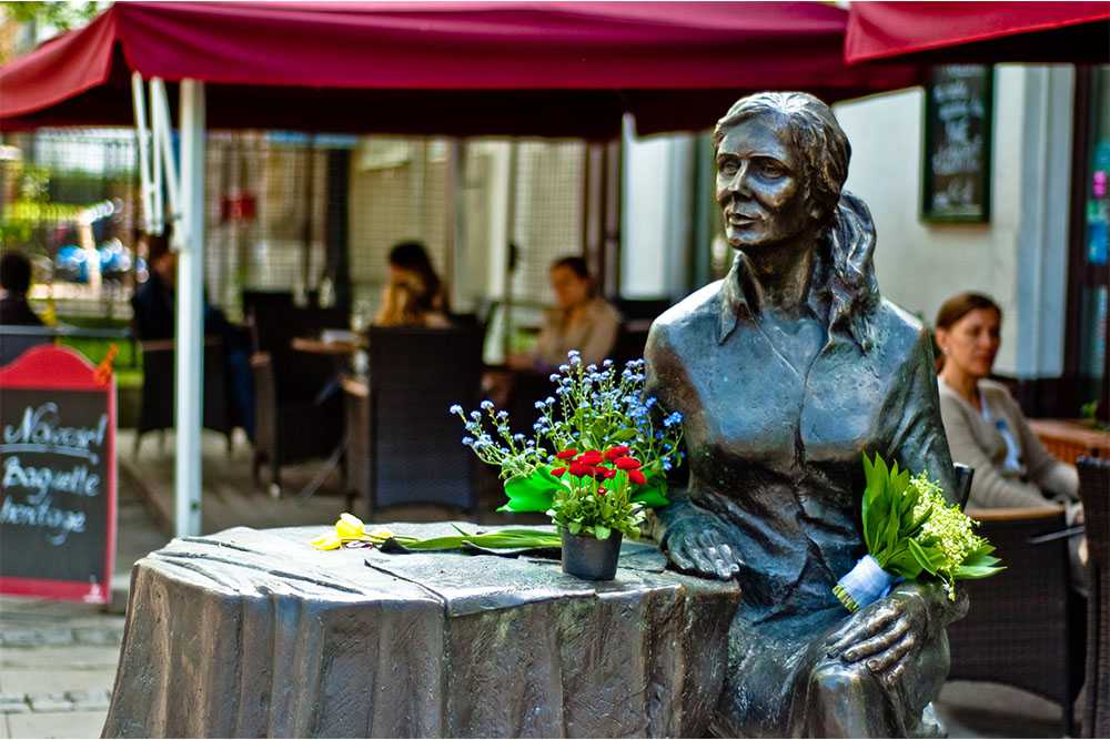 Saska Kępa image